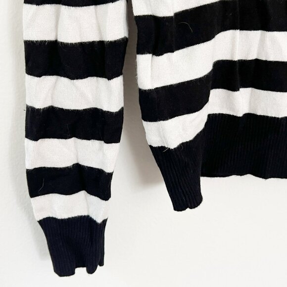 guess // eloise striped black and white embroidered triangle sweater M - Picture 8 of 8